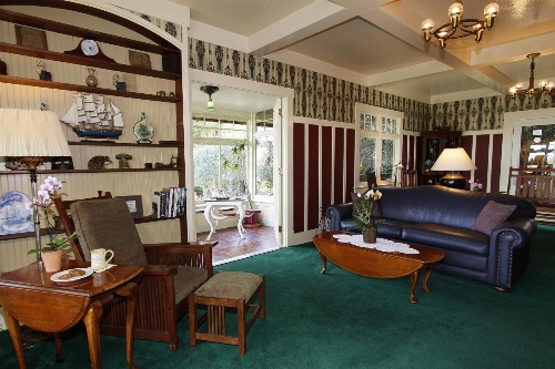 The Jabberwock Bed & Breakfast image 4