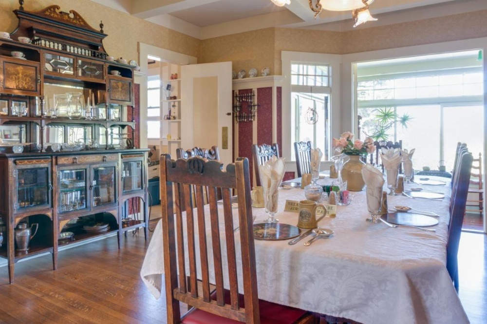 The Jabberwock Bed & Breakfast